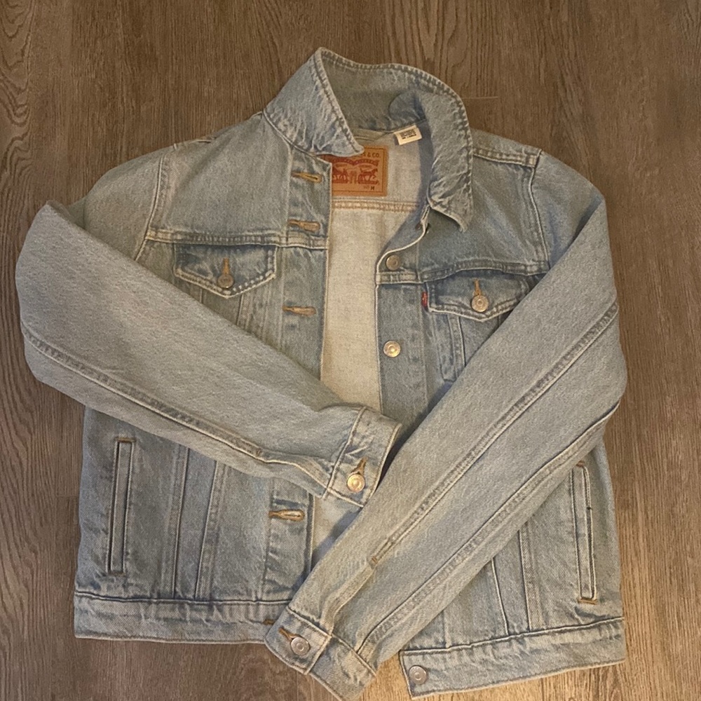 Levi's denim jacket
